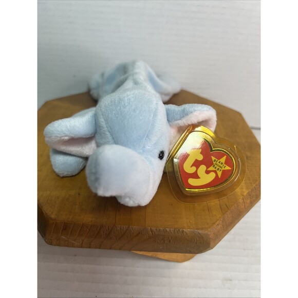 *RARE* RETIRED TY Beanie Babies Peanut the Elephant --light blue! NEW CONDITION - Picture 2 of 9